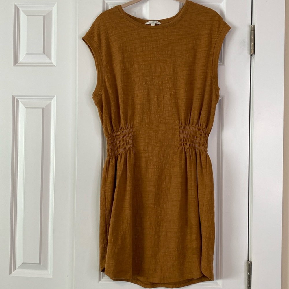 Z Supply Sleeveless Dress Camel Color. Size M.